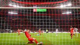 就在今天！9月22日足球一夜逛战：巴萨3-0国米2-1胜迪马尔科封王